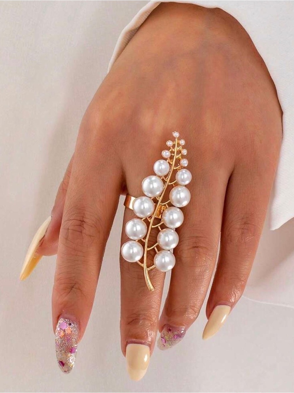 Gold Pearl Leaf Ring - White and Gold
